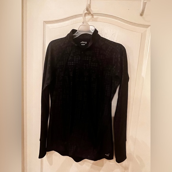 BCG Women’s Club Pullover - Picture 2 of 7